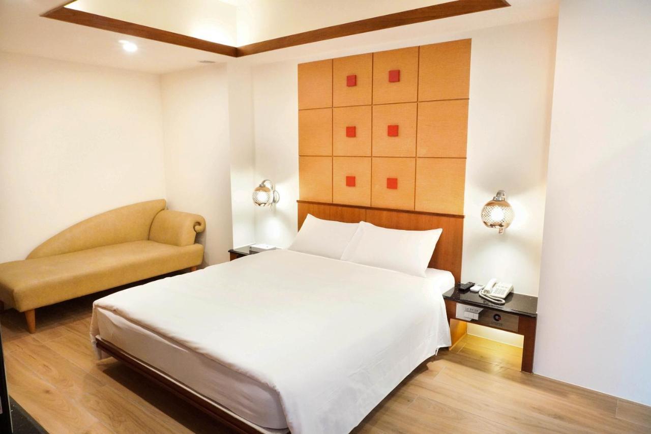 Kao Yuan Hotel - Zhong Zheng Tajcshung Kültér fotó