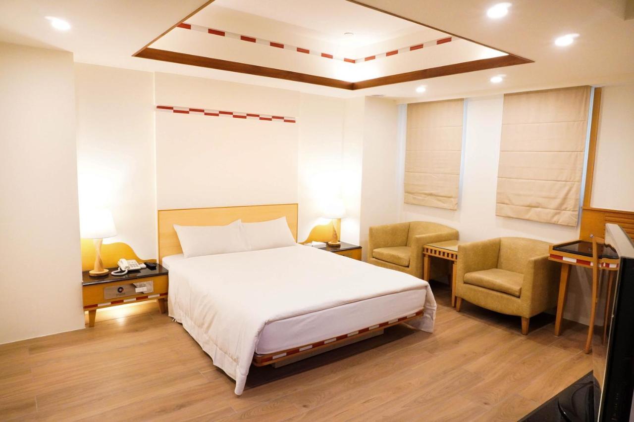 Kao Yuan Hotel - Zhong Zheng Tajcshung Kültér fotó