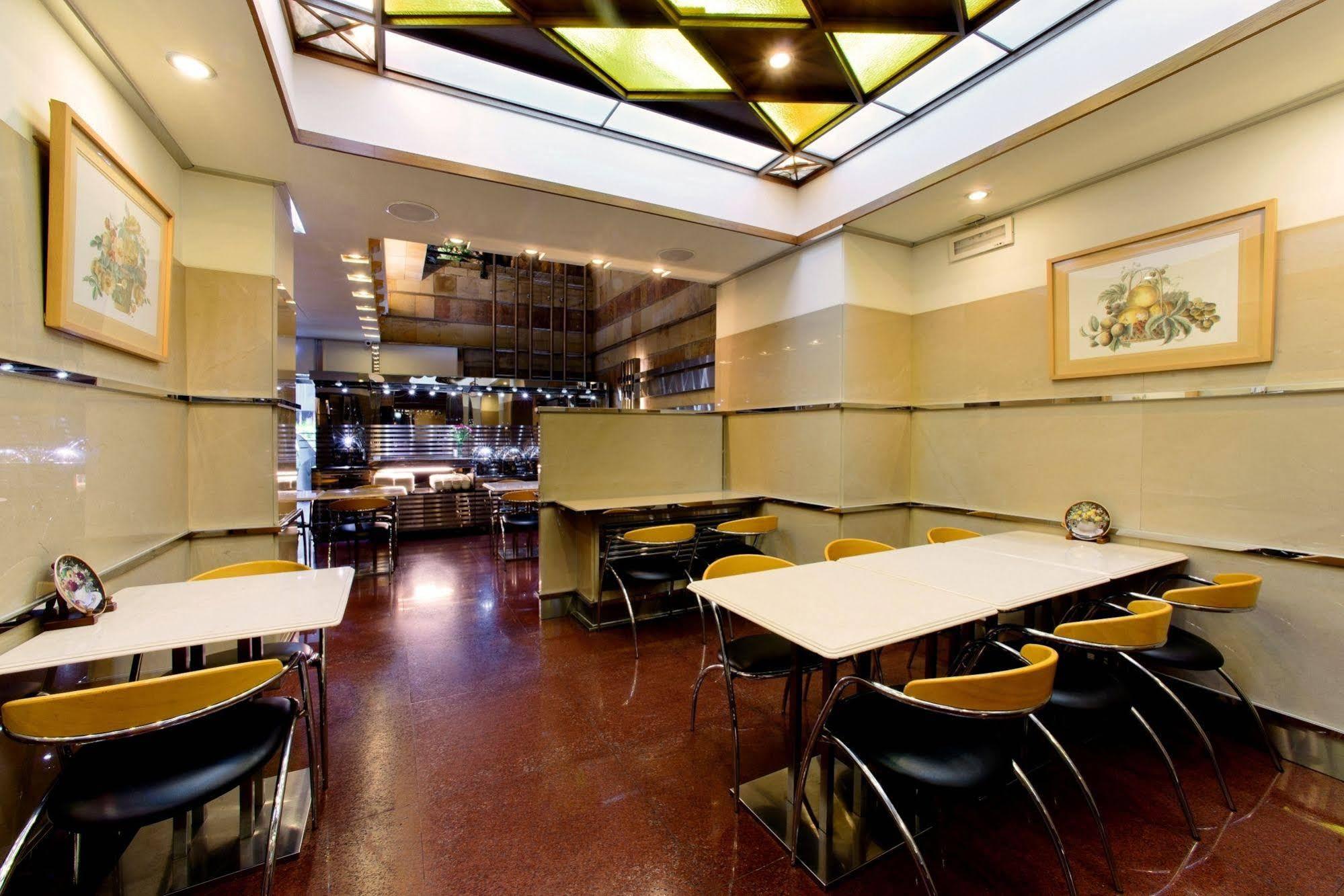 Kao Yuan Hotel - Zhong Zheng Tajcshung Kültér fotó
